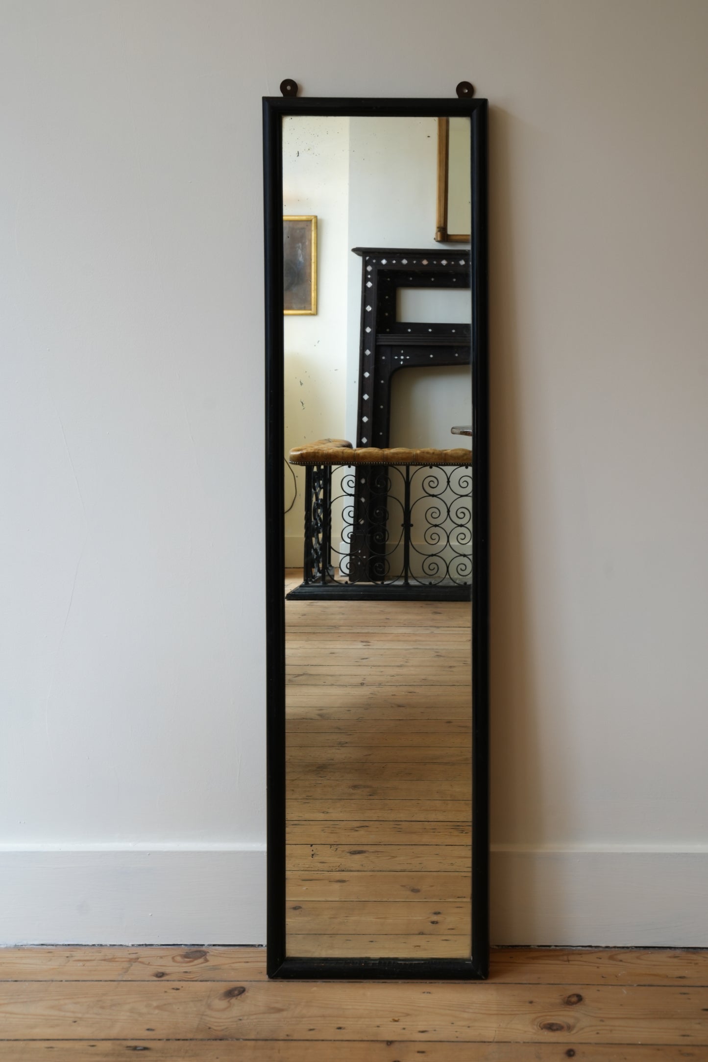 Gents outfitters mirror