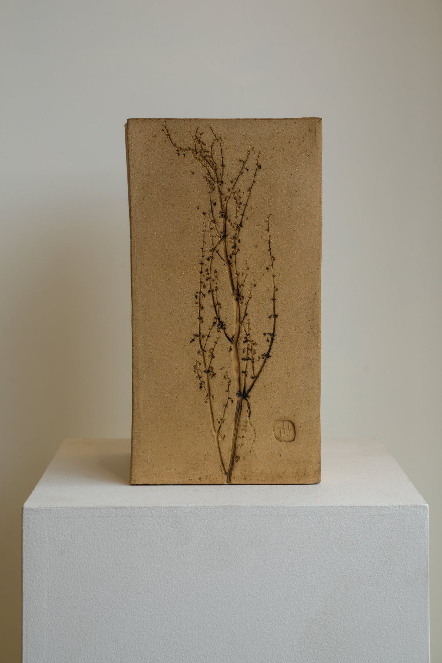 Flower pressed vessel