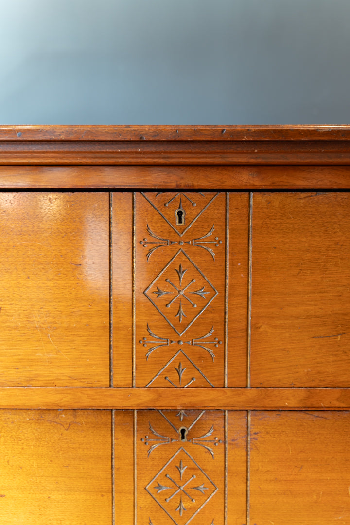 Arts & Crafts Chest Of Drawers