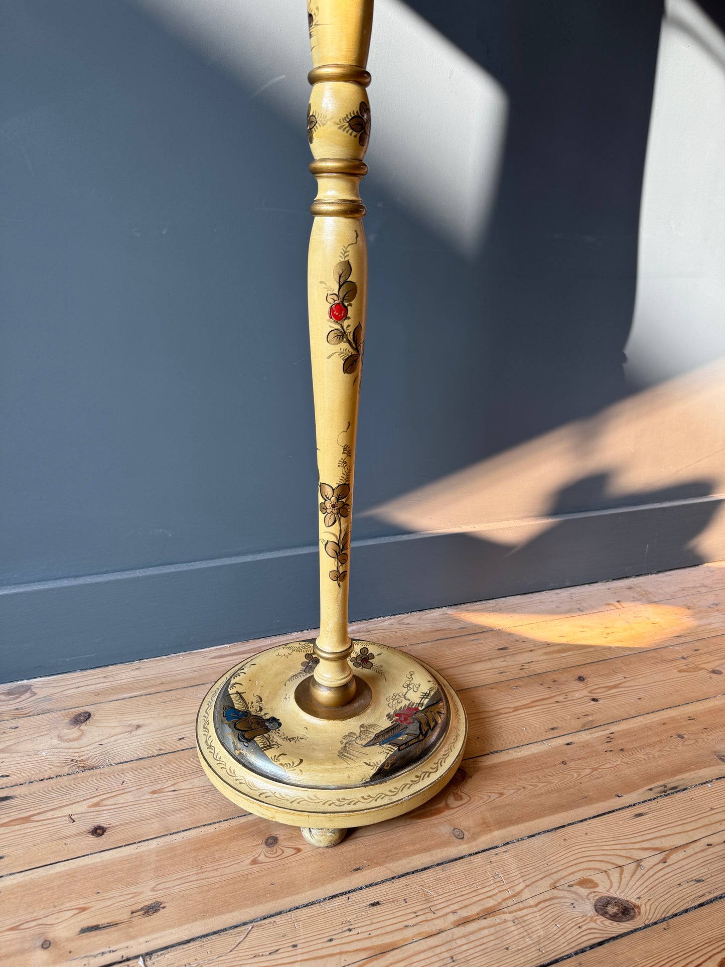 Chinoiserie Standard Lamp