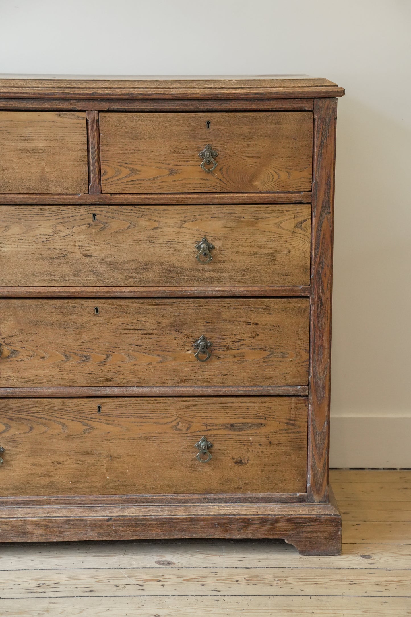 Aesthetic movement chest of drawers