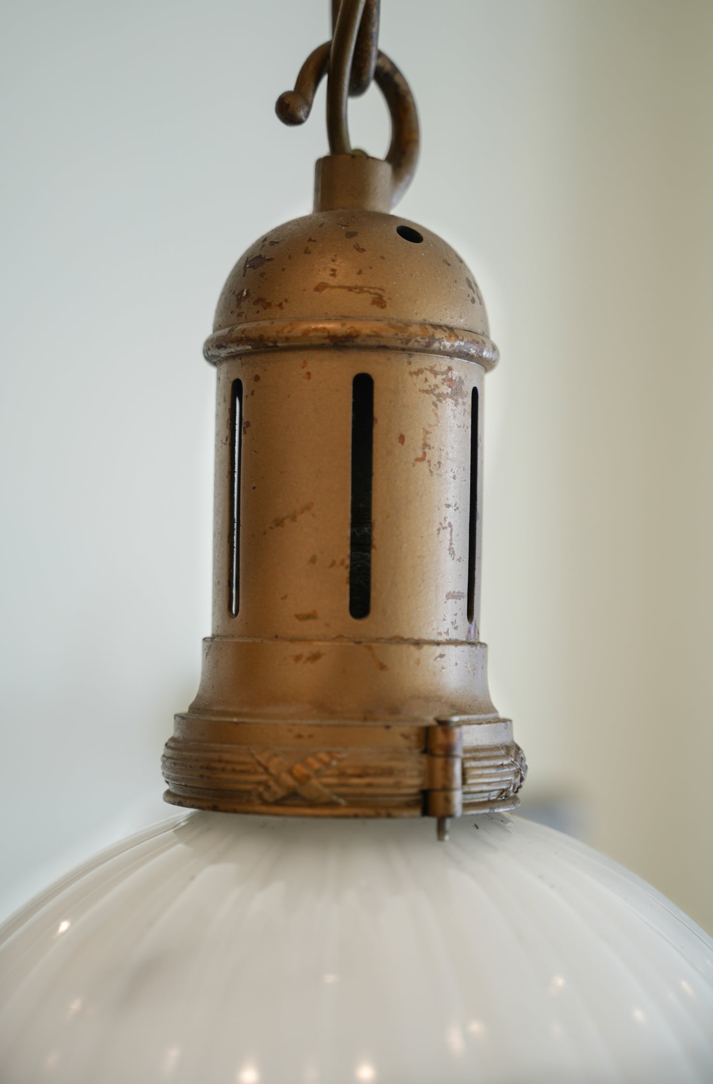 4 x Large GEC moonstone pendant lights