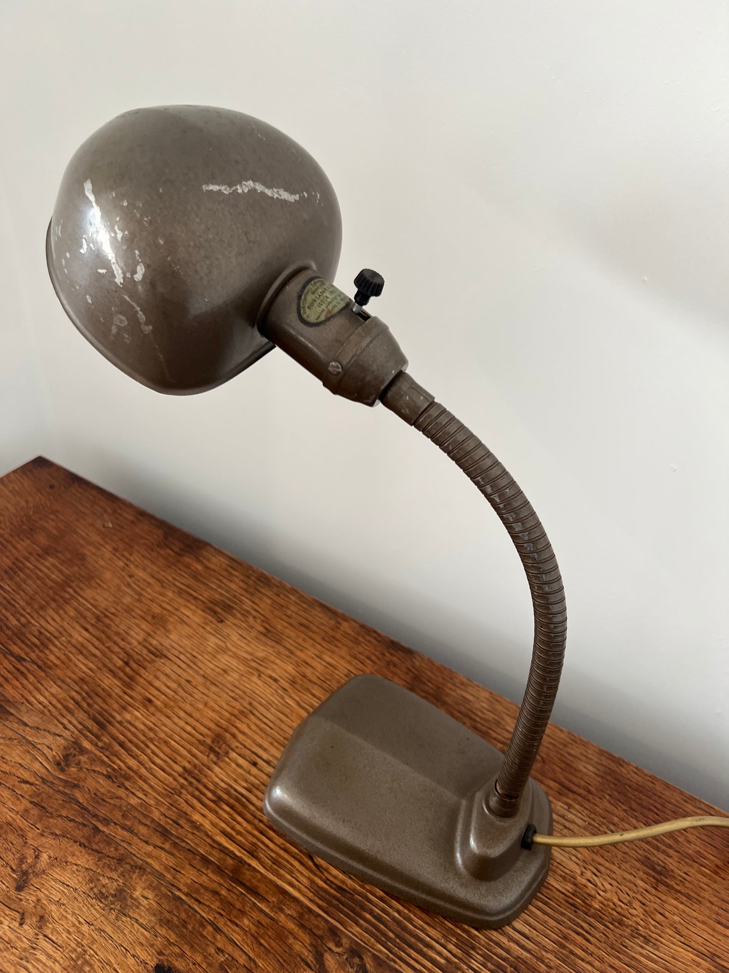 American desk lamp