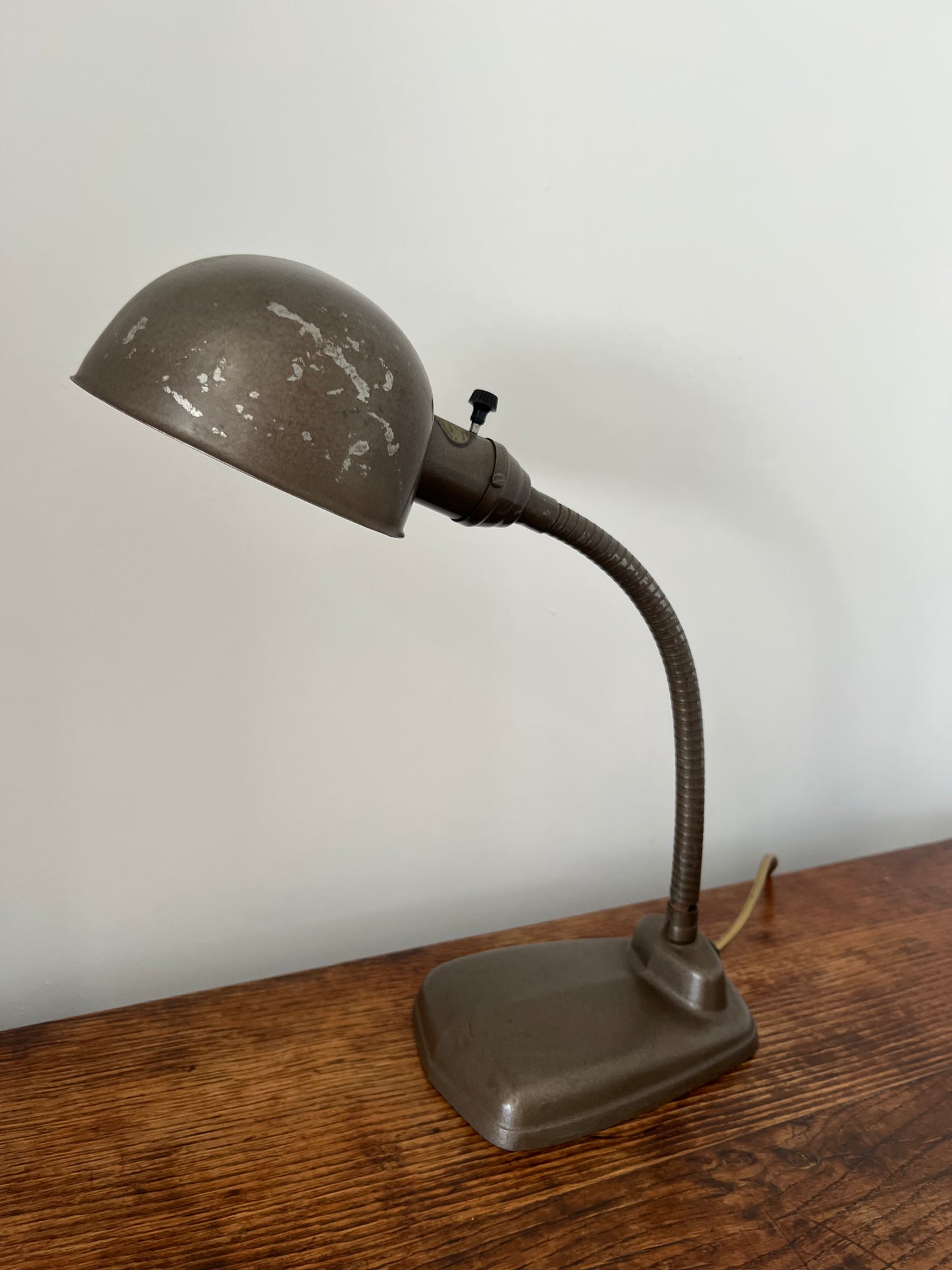American desk lamp