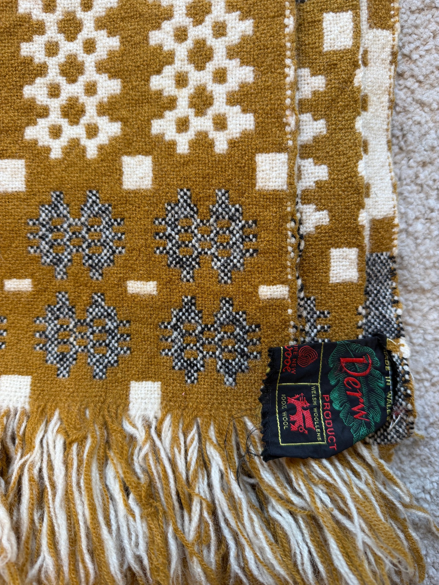 Derw Mill Welsh Blanket.