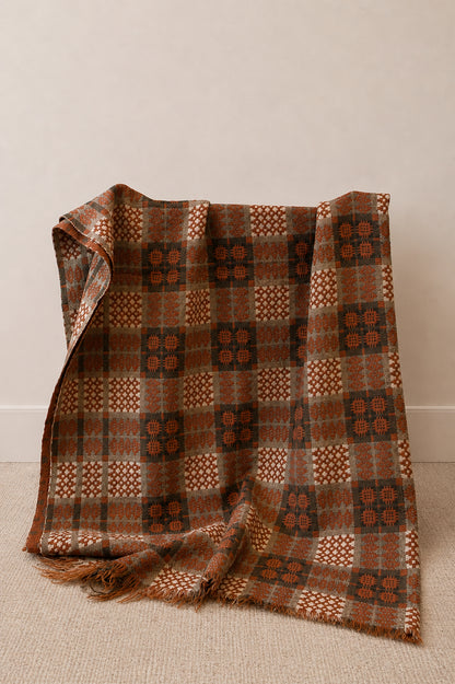 XL Caernarfon Welsh Blanket