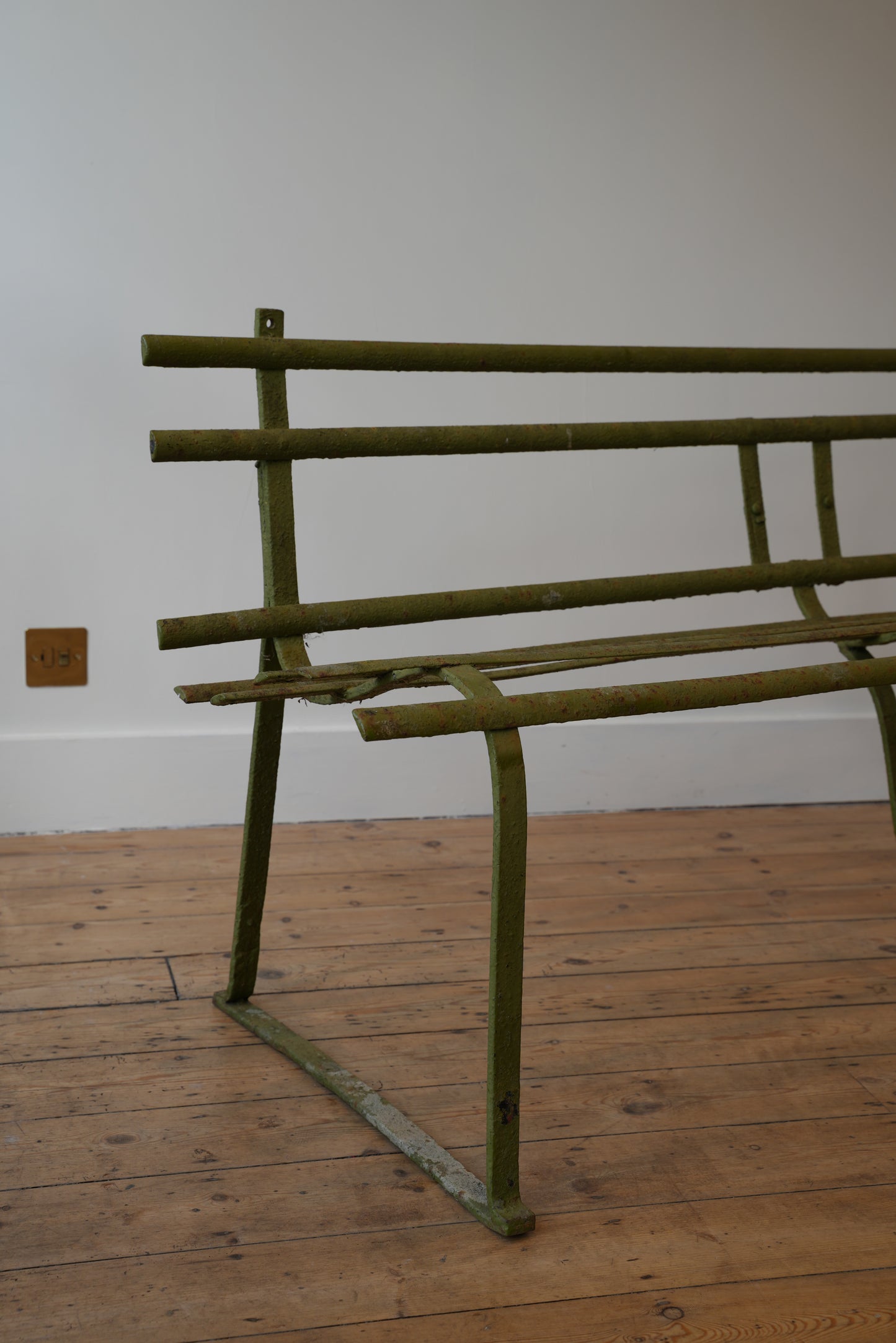 Wrought Iron Garden Bench.
