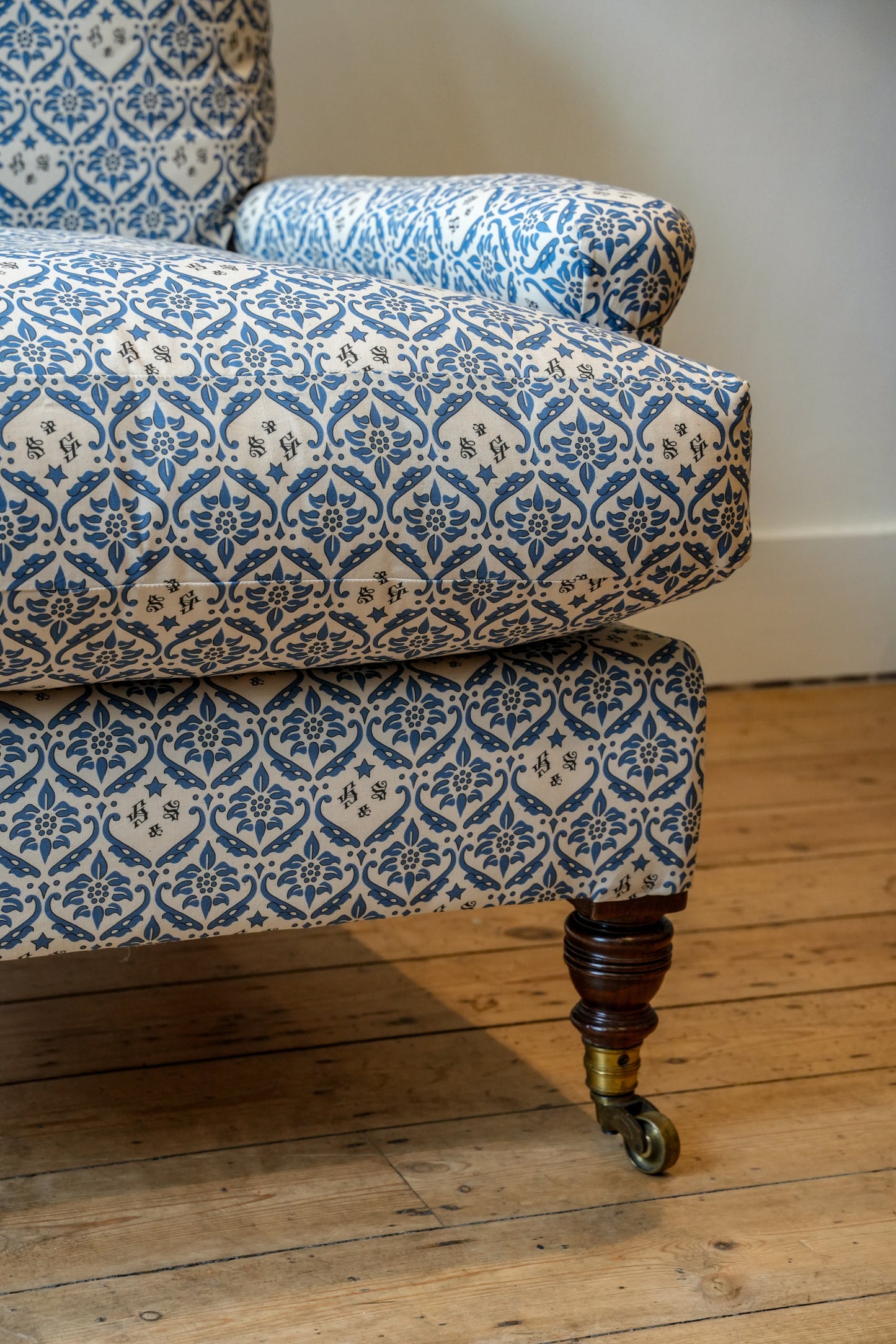 Howard & Sons Open Armchair