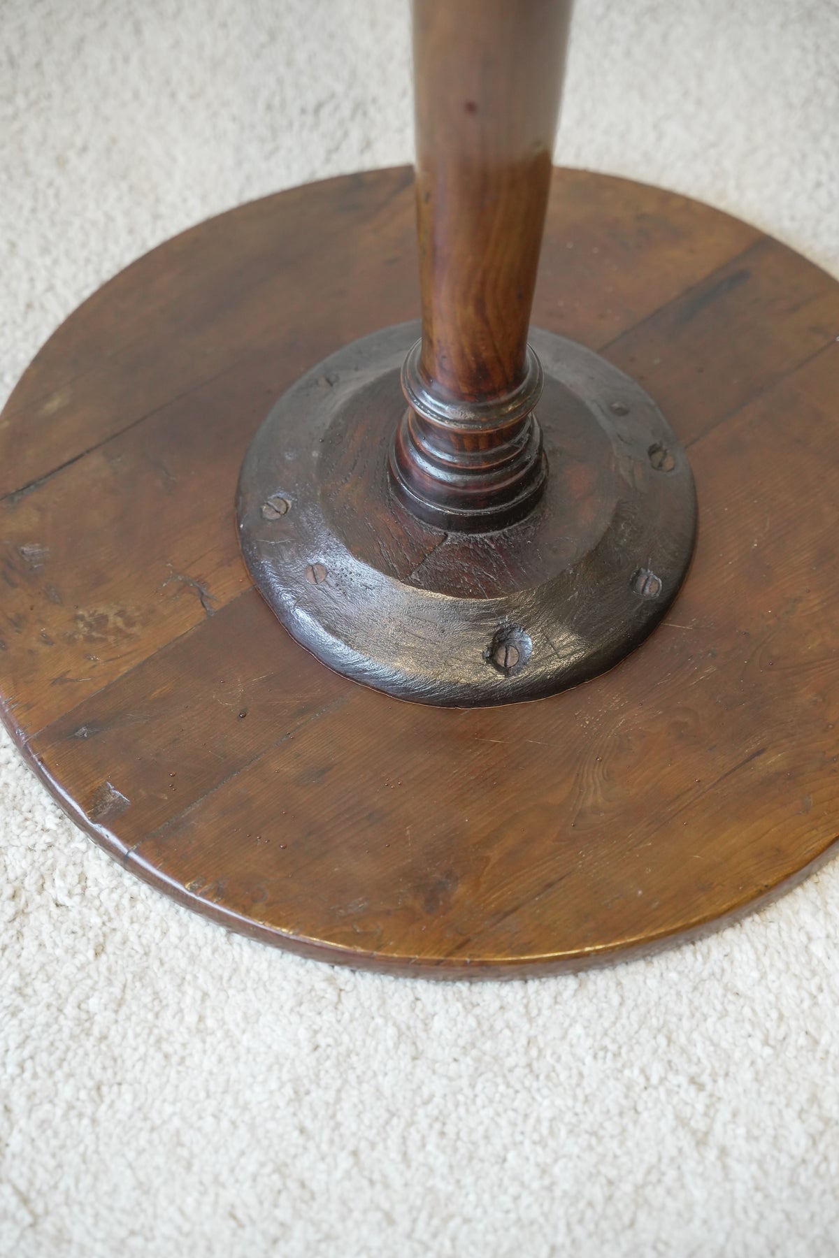 18th Century Tripod Table in Yew.