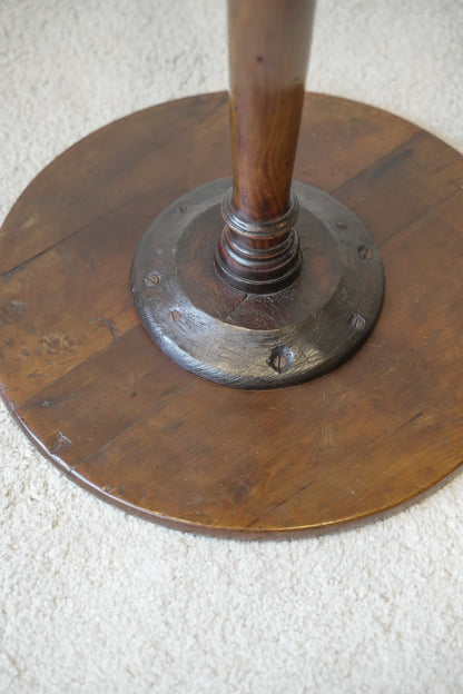 18th Century Tripod Table in Yew.