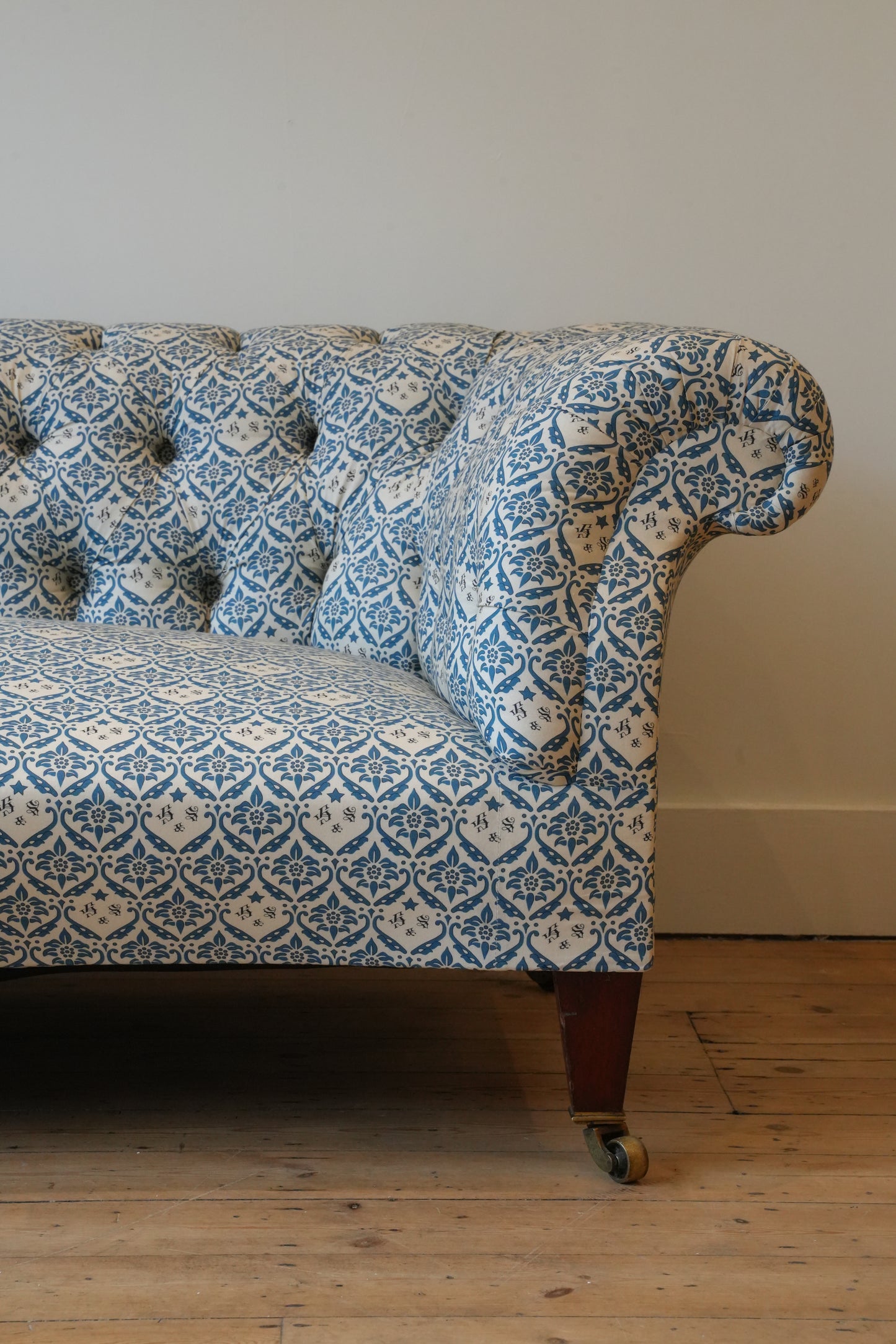 Howard & Sons Chesterfield Sofa