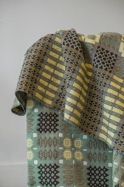 Rare double weave Welsh Blanket in green.