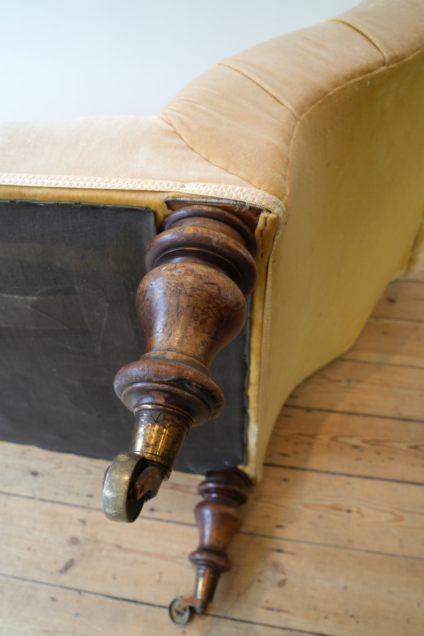19th Century Chaise Longue