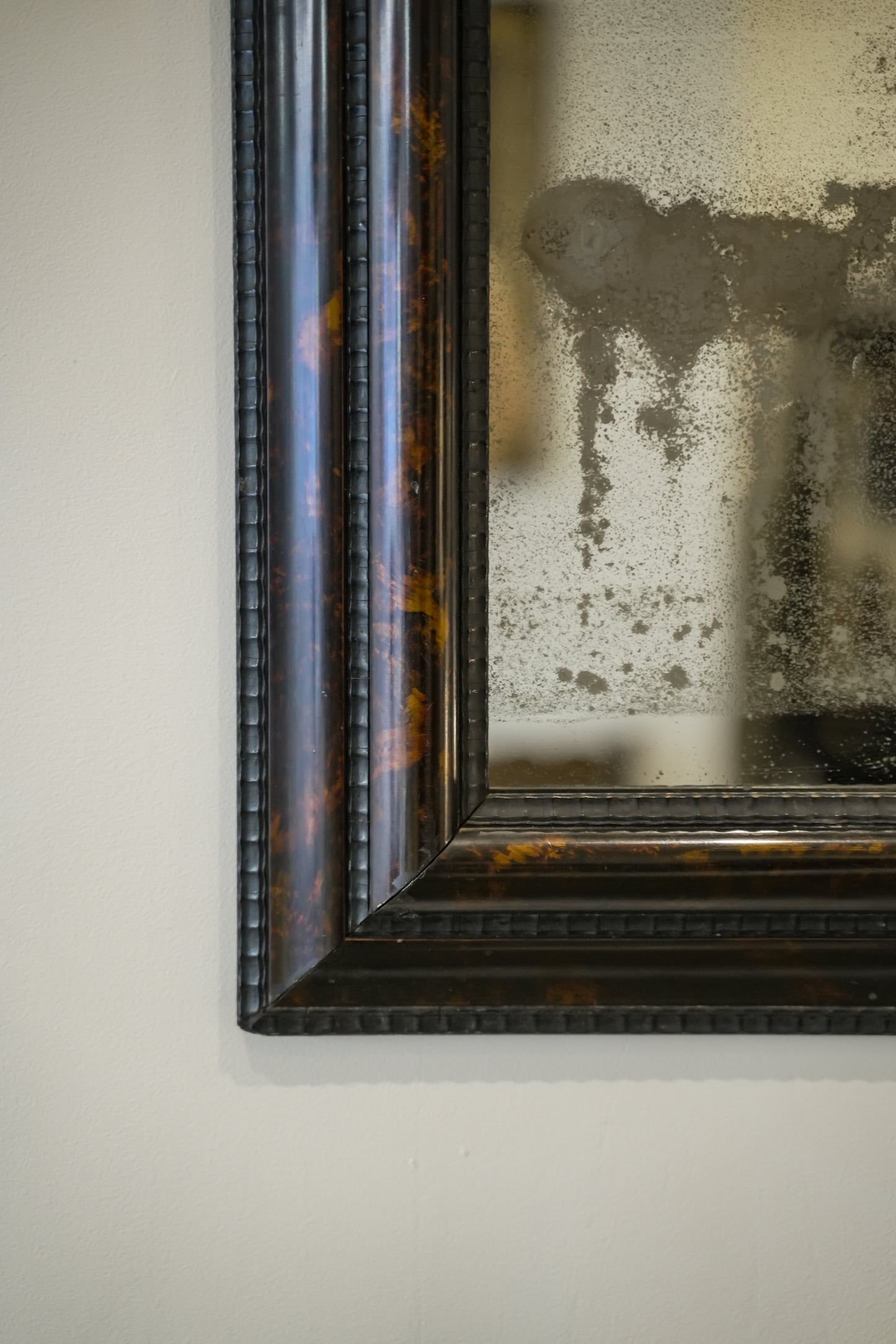 Ebonised & Faux Tortoishell Rippled Framed 18th C Mercury Plate Mirror.