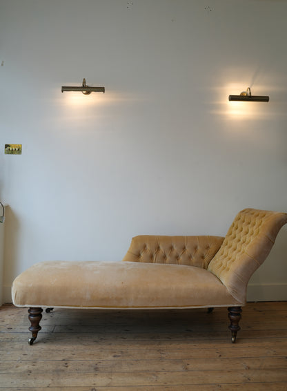 19th Century Chaise Longue