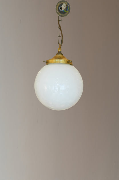 4 x Globe Graduating Size Opaline Pendant Lights