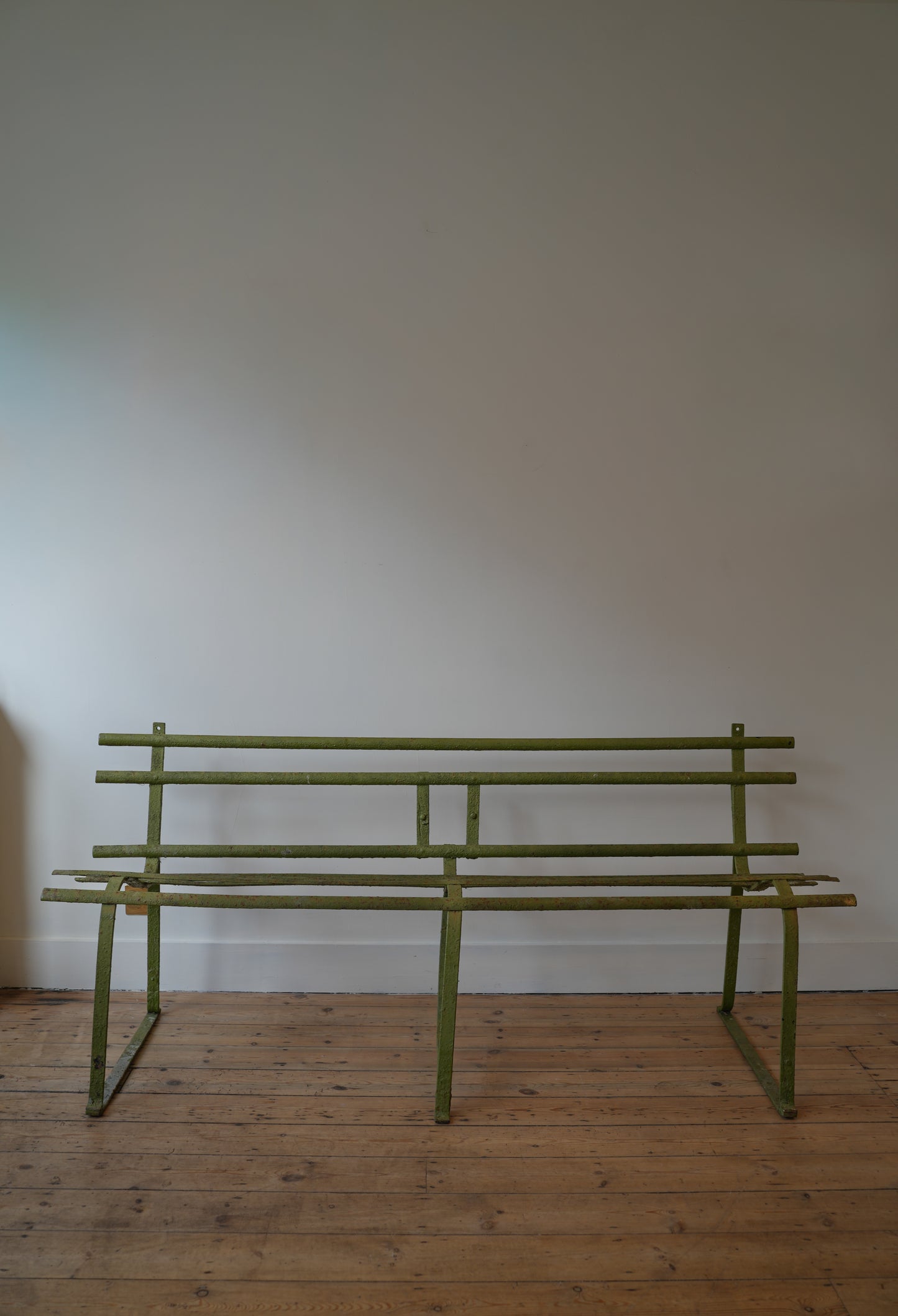Wrought Iron Garden Bench.
