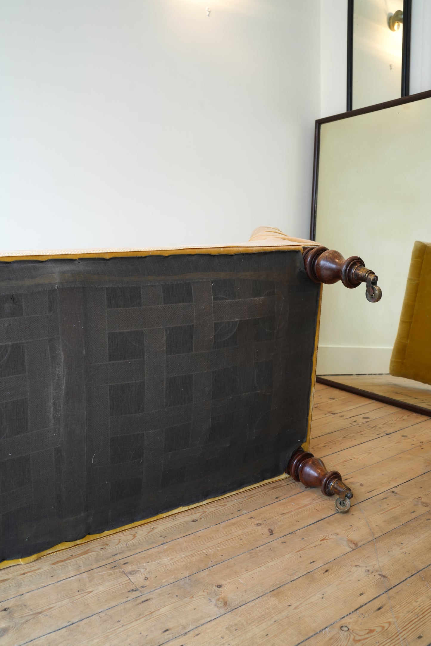 19th Century Chaise Longue
