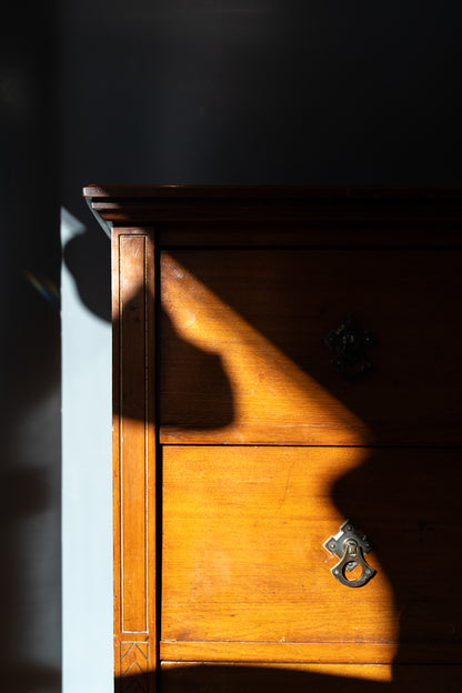 Arts & Crafts Chest Of Drawers