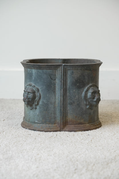 Lions head Planter.