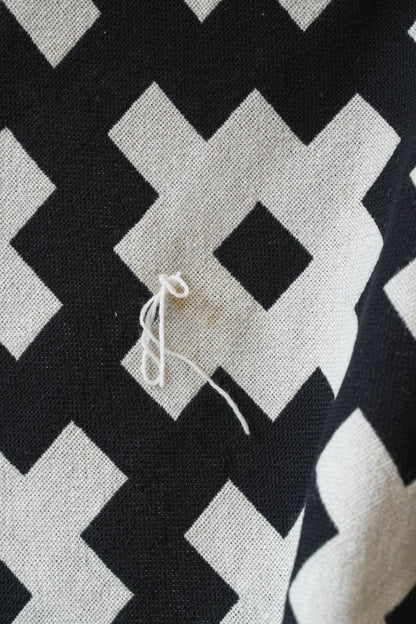 Rare Black & White Welsh Blanket.