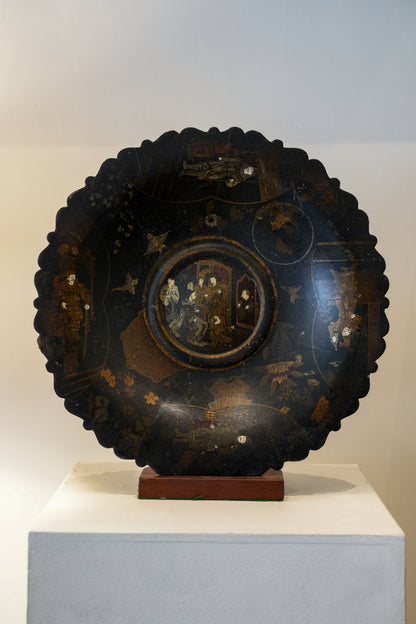 Chinoiserie Footed Bowl.