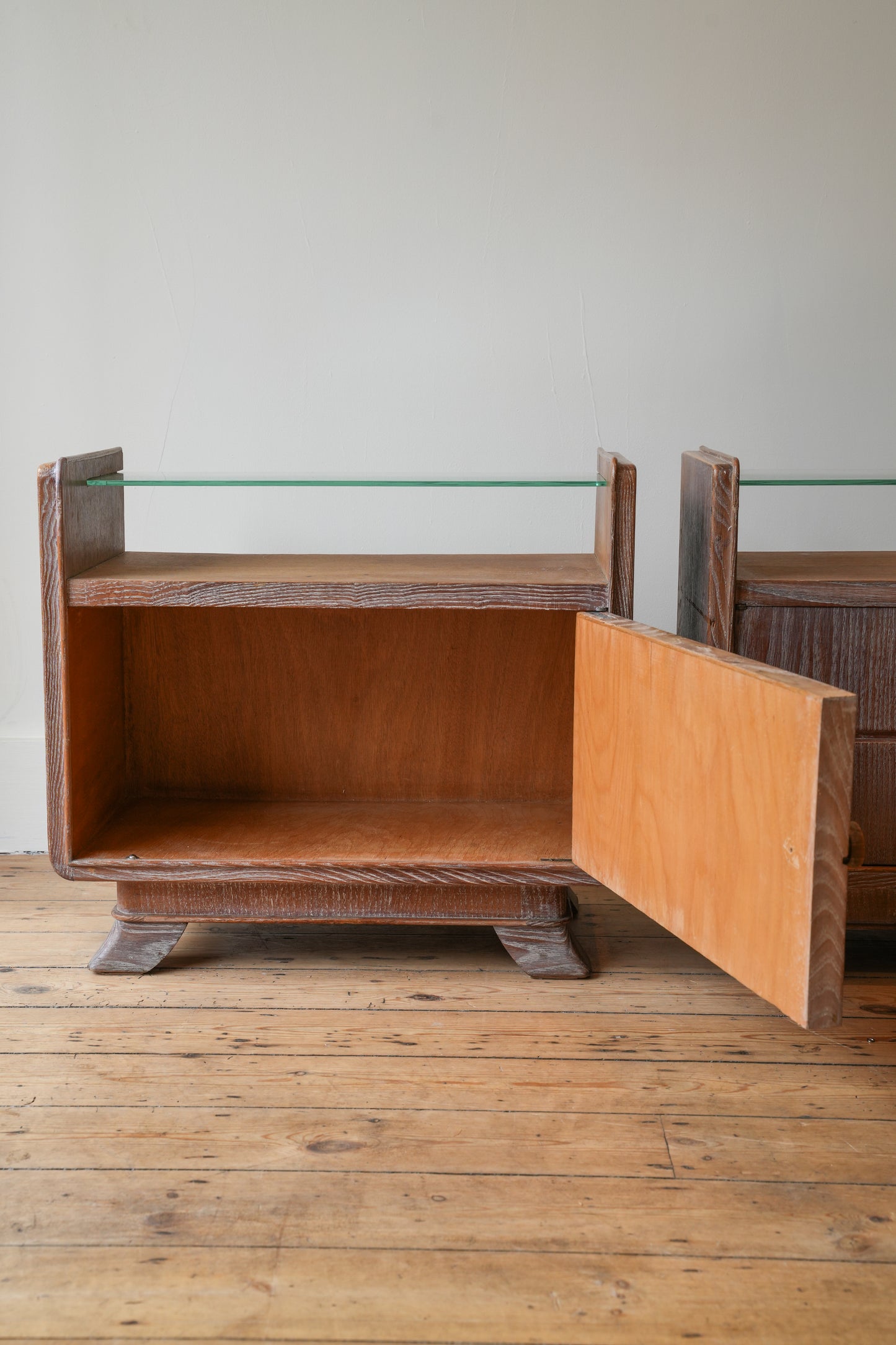 A pair of bedside cupboards by Guglielmo Ulrich.