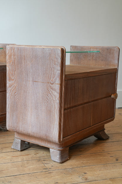 A pair of bedside cupboards by Guglielmo Ulrich.