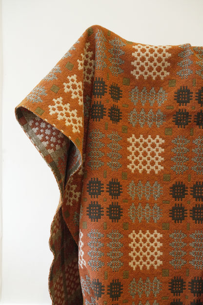 XL Caernarfon Welsh Blanket